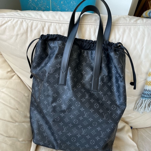 Louis Vuitton Cabas Light Monogram Eclipse Canvas Bag